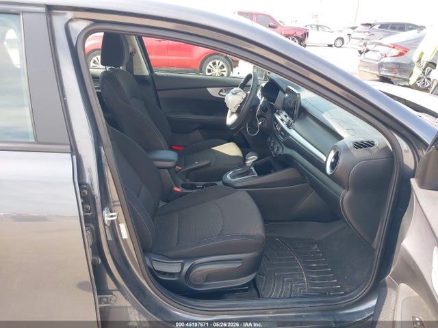 2023 Kia Forte Lxs მანქანა იყიდება აუქციონზე, vin: 3KPF24AD1PE586402, აუქციონის ნომერი: 45197671