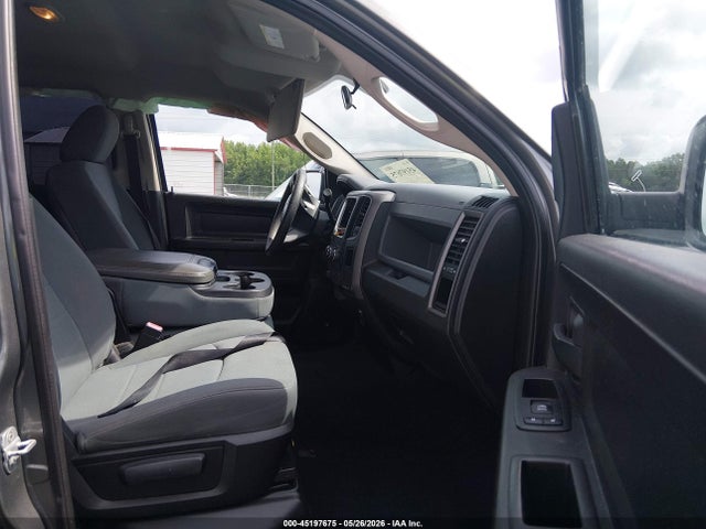 45197675 :رقم المزاد ، 1C6RR6FT7DS604647 vin ، 2013 Ram 1500 Express مزاد بيع