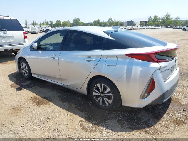 Продаж на аукціоні авто 2017 Toyota Prius Prime Premium, vin: JTDKARFP2H3052092, номер лоту: 45197680