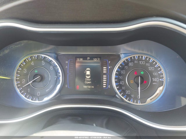 Продаж на аукціоні авто 2016 Chrysler 200 Limited, vin: 1C3CCCAB2GN144074, номер лоту: 45197682