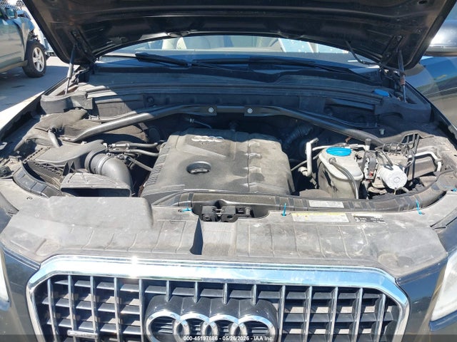 45197686 :رقم المزاد ، WA1CFAFP9EA003724 vin ، 2014 Audi Q5 2.0t Premium مزاد بيع