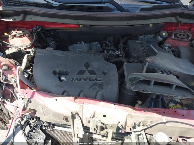 JA4AD3A34GZ029892 Mitsubishi Outlander Sel