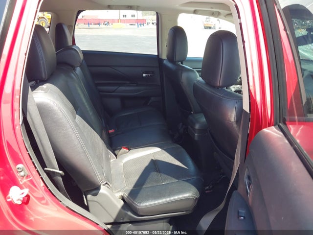 JA4AD3A34GZ029892 Mitsubishi Outlander Sel