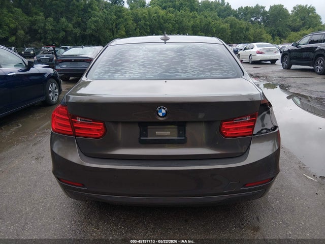 2015 Bmw 328i მანქანა იყიდება აუქციონზე, vin: WBA3A5G51FNS91349, აუქციონის ნომერი: 45197713