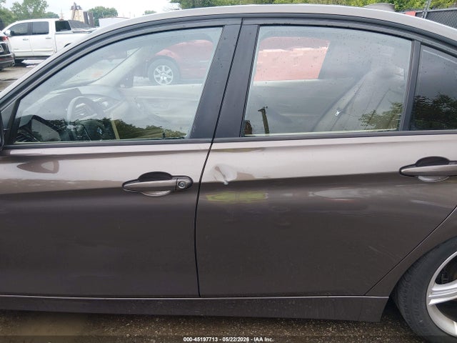 2015 Bmw 328i მანქანა იყიდება აუქციონზე, vin: WBA3A5G51FNS91349, აუქციონის ნომერი: 45197713