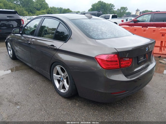 2015 Bmw 328i მანქანა იყიდება აუქციონზე, vin: WBA3A5G51FNS91349, აუქციონის ნომერი: 45197713