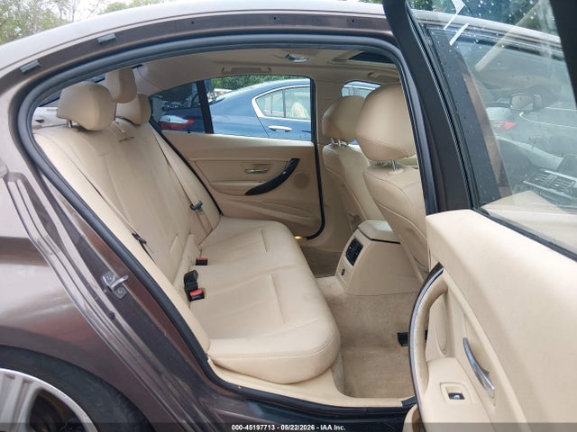 2015 Bmw 328i მანქანა იყიდება აუქციონზე, vin: WBA3A5G51FNS91349, აუქციონის ნომერი: 45197713