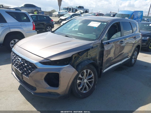 Hyundai Santa Fe Se 2019 5NMS23AD1KH125775 Image 2