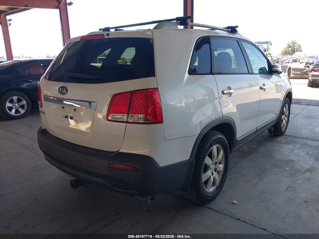 45197719 :رقم المزاد ، 5XYKTDA2XBG166272 vin ، 2011 Kia Sorento Lx V6 مزاد بيع