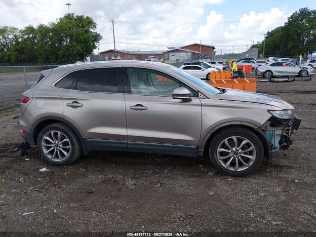 Продаж на аукціоні авто 2019 Lincoln Mkc Select, vin: 5LMCJ2C9XKUL04232, номер лоту: 45197733