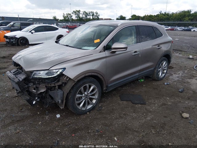 Продаж на аукціоні авто 2019 Lincoln Mkc Select, vin: 5LMCJ2C9XKUL04232, номер лоту: 45197733