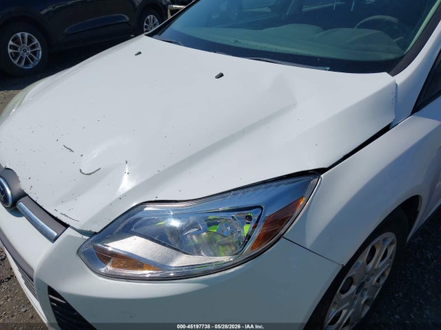 45197738 :رقم المزاد ، 1FAHP3K23CL330772 vin ، 2012 Ford Focus Se مزاد بيع