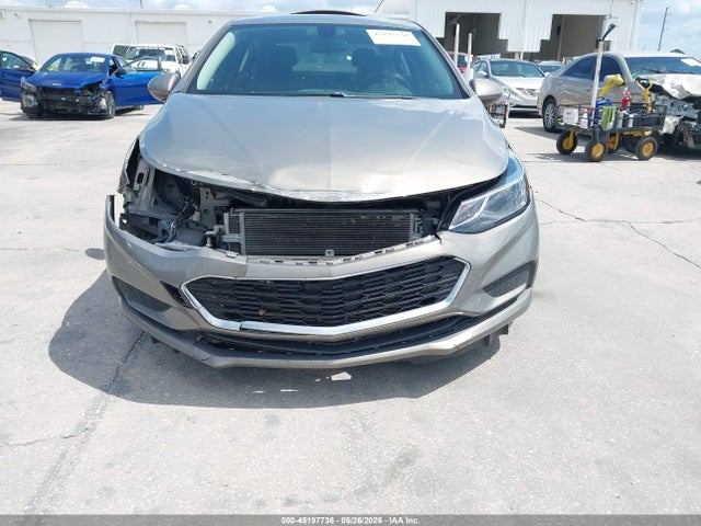 Продажа на аукционе авто 2018 Chevrolet Cruze Lt Auto, vin: 1G1BE5SM8J7244309, номер лота: 45197736
