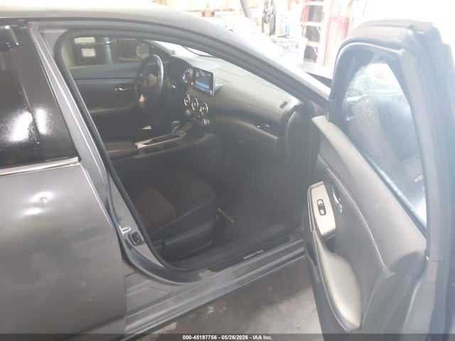 Продаж на аукціоні авто 2022 Nissan Sentra Sv Xtronic Cvt, vin: 3N1AB8CV8NY268427, номер лоту: 45197756