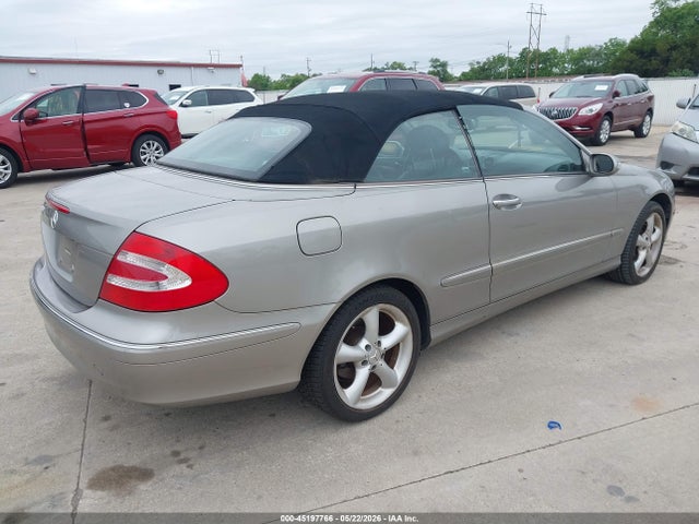 45197766 :رقم المزاد ، WDBTK65J45F152880 vin ، 2005 Mercedes-benz Clk 320 مزاد بيع