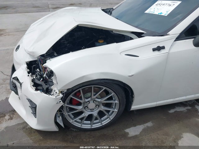 Scion FR-S 2016 JF1ZNAA14G9702257 Image 17