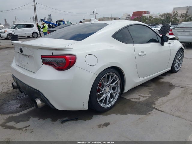 Scion FR-S 2016 JF1ZNAA14G9702257 Image 4