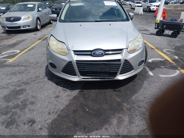 45197782 :رقم المزاد ، 1FADP3F22EL428106 vin ، 2014 Ford Focus Se مزاد بيع