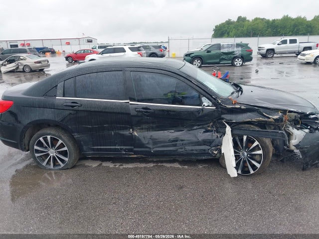 Продаж на аукціоні авто 2014 Chrysler 200 Touring, vin: 1C3CCBBBXEN198065, номер лоту: 45197784