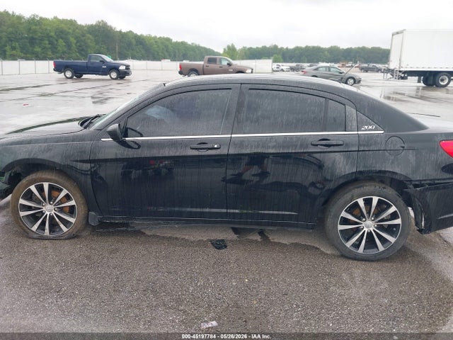 Продаж на аукціоні авто 2014 Chrysler 200 Touring, vin: 1C3CCBBBXEN198065, номер лоту: 45197784