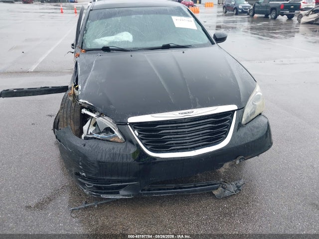 Продаж на аукціоні авто 2014 Chrysler 200 Touring, vin: 1C3CCBBBXEN198065, номер лоту: 45197784