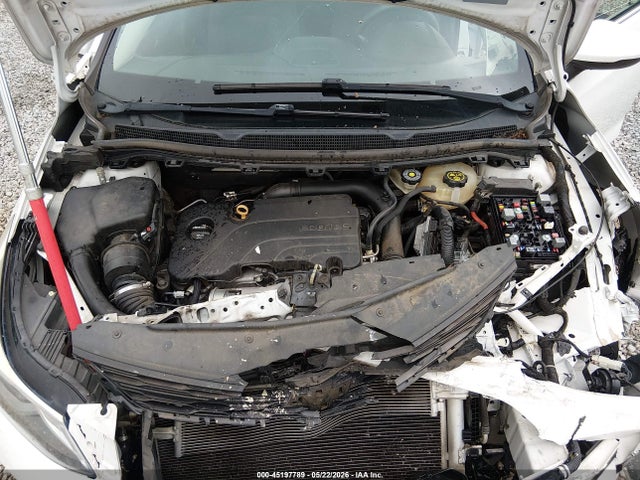 3G1BE6SM2JS612023 Chevrolet Cruze Lt Auto