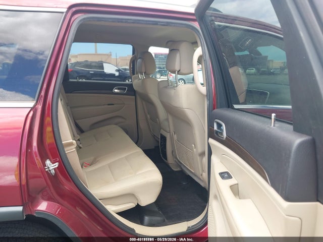 1C4RJFAG6JC452599 Jeep Grand Cherokee Laredo E 4x4