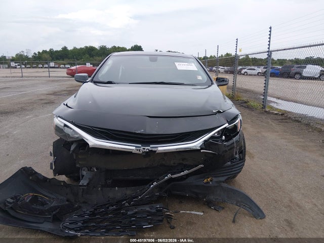 1G1ZD5ST0LF121590 Chevrolet Malibu Fwd Lt