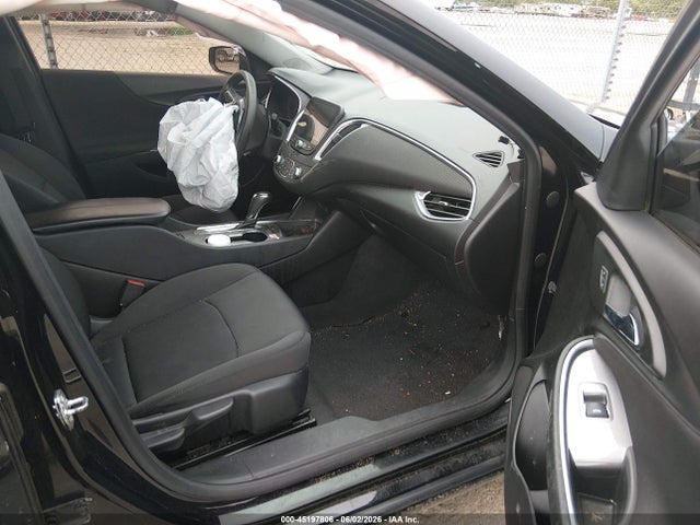 1G1ZD5ST0LF121590 Chevrolet Malibu Fwd Lt