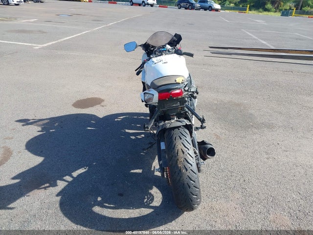 45197840 :رقم المزاد ، JS1GR7MA6S7100043 vin ، 2025 Suzuki Gsx-r750 مزاد بيع