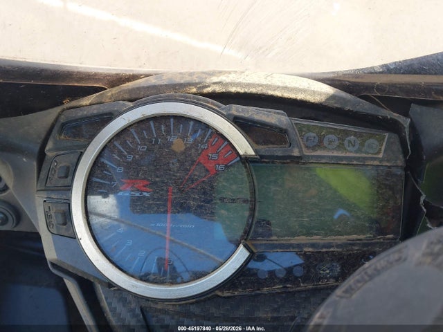 45197840 :رقم المزاد ، JS1GR7MA6S7100043 vin ، 2025 Suzuki Gsx-r750 مزاد بيع