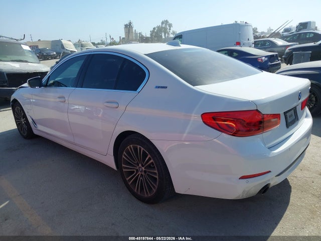 BMW 530e Iperformance 2019 WBAJA9C54KB398668 Image 3