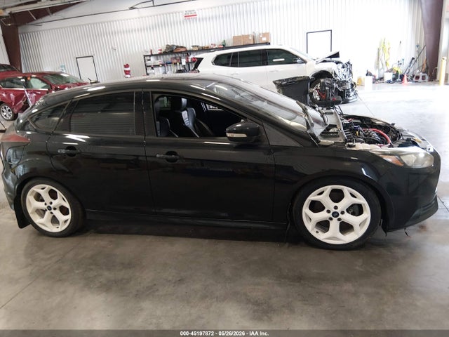 Продажа на аукционе авто 2013 Ford Focus St, vin: 1FADP3L92DL324909, номер лота: 45197872