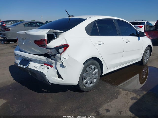2022 Kia Rio S მანქანა იყიდება აუქციონზე, vin: 3KPA24AD7NE478857, აუქციონის ნომერი: 45197874
