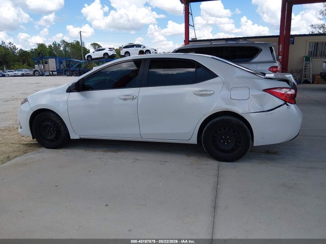 Продажа на аукционе авто 2018 Toyota Corolla Le, vin: 5YFBURHE6JP850675, номер лота: 45197879