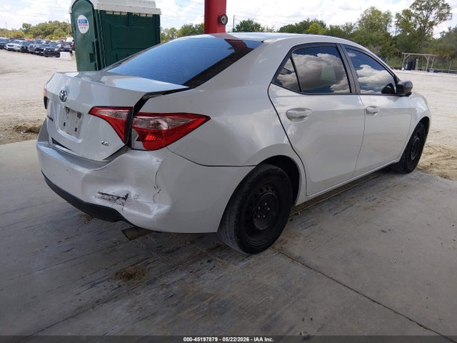 Продажа на аукционе авто 2018 Toyota Corolla Le, vin: 5YFBURHE6JP850675, номер лота: 45197879