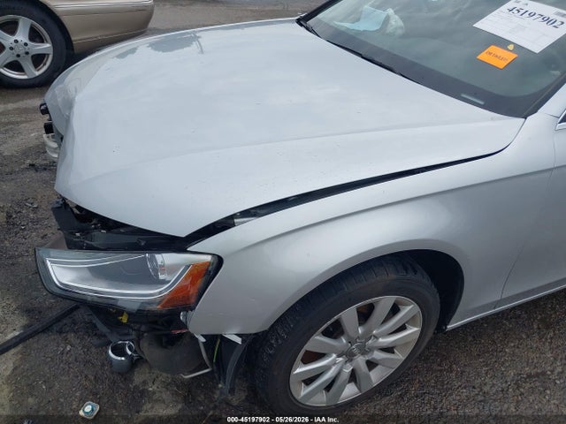 45197902 :رقم المزاد ، WAUBFAFL6DN044038 vin ، 2013 Audi A4 2.0t Premium مزاد بيع