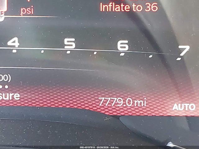 1C6SRFJP8SN689327 RAM 1500 Laramie 4x4 5&#039;7 Box