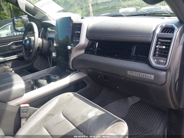 1C6SRFJP8SN689327 RAM 1500 Laramie 4x4 5&#039;7 Box