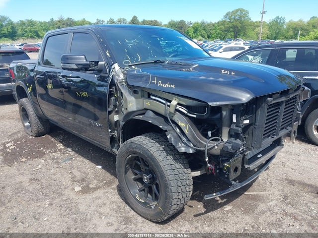 1C6SRFJP8SN689327 RAM 1500 Laramie 4x4 5&#039;7 Box