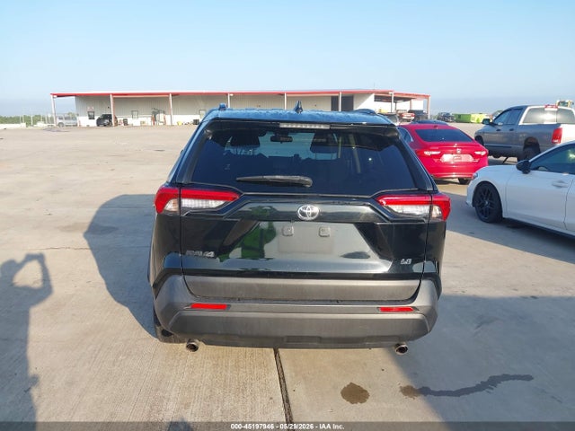 Toyota RAV4 LE 2019 JTMH1RFV7KD503186 Image 16