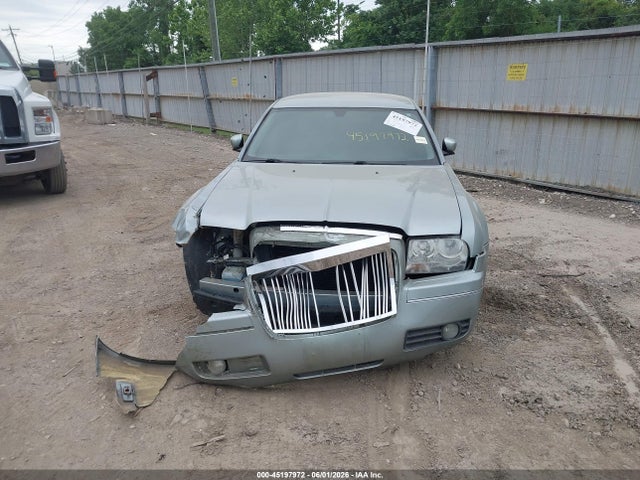 45197972 :رقم المزاد ، 2C3AA53G35H508686 vin ، 2005 Chrysler 300 Touring مزاد بيع