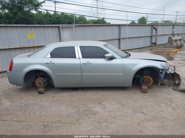 45197972 :رقم المزاد ، 2C3AA53G35H508686 vin ، 2005 Chrysler 300 Touring مزاد بيع