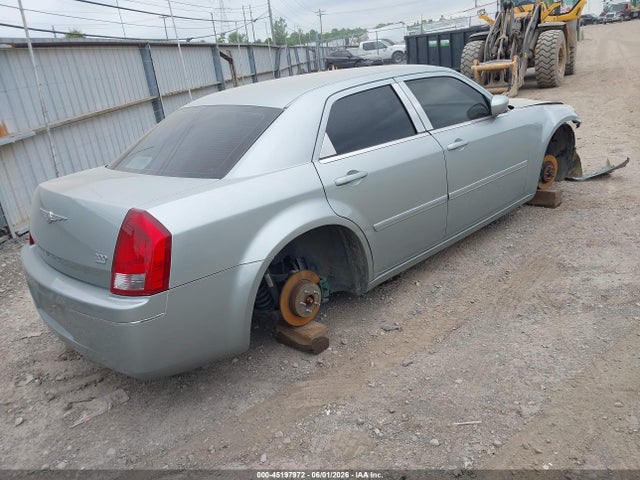 45197972 :رقم المزاد ، 2C3AA53G35H508686 vin ، 2005 Chrysler 300 Touring مزاد بيع