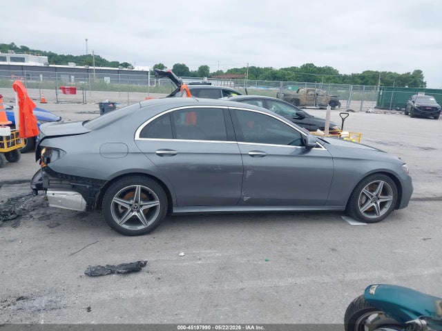 Продаж на аукціоні авто 2018 Mercedes-benz E 300 4matic, vin: WDDZF4KB1JA378969, номер лоту: 45197990