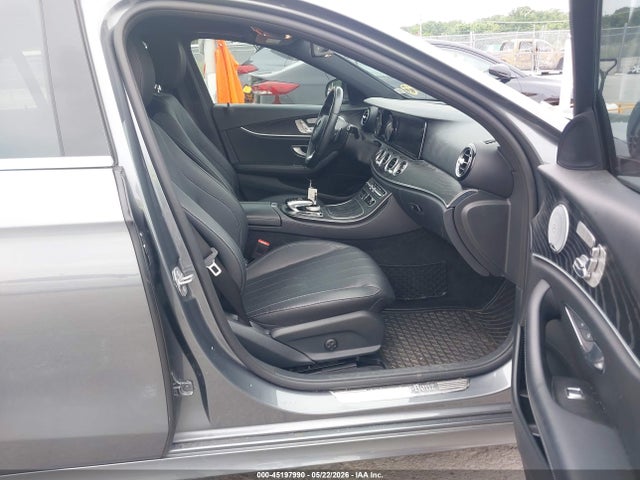 Продаж на аукціоні авто 2018 Mercedes-benz E 300 4matic, vin: WDDZF4KB1JA378969, номер лоту: 45197990