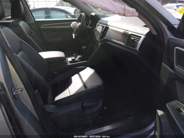 45198041 :رقم المزاد ، 1V2KR2CA3NC510121 vin ، 2022 Volkswagen Atlas 3.6l V6 Se W/technology مزاد بيع