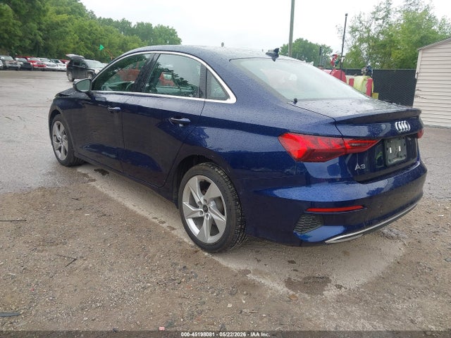 2024 Audi A3 Premium 40 Tfsi Front-wheel Drive S Tronic მანქანა იყიდება აუქციონზე, vin: WAUAUDGY1RA109115, აუქციონის ნომერი: 45198081