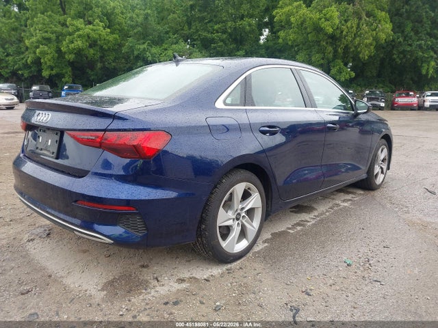 2024 Audi A3 Premium 40 Tfsi Front-wheel Drive S Tronic მანქანა იყიდება აუქციონზე, vin: WAUAUDGY1RA109115, აუქციონის ნომერი: 45198081