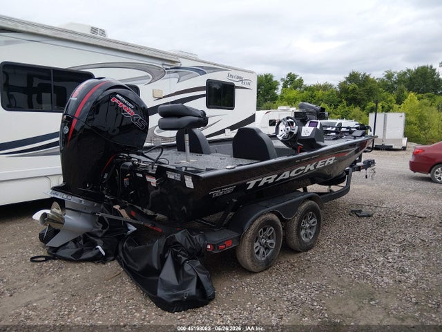 Tracker Other 2026 BUJ84160C626 Image 4